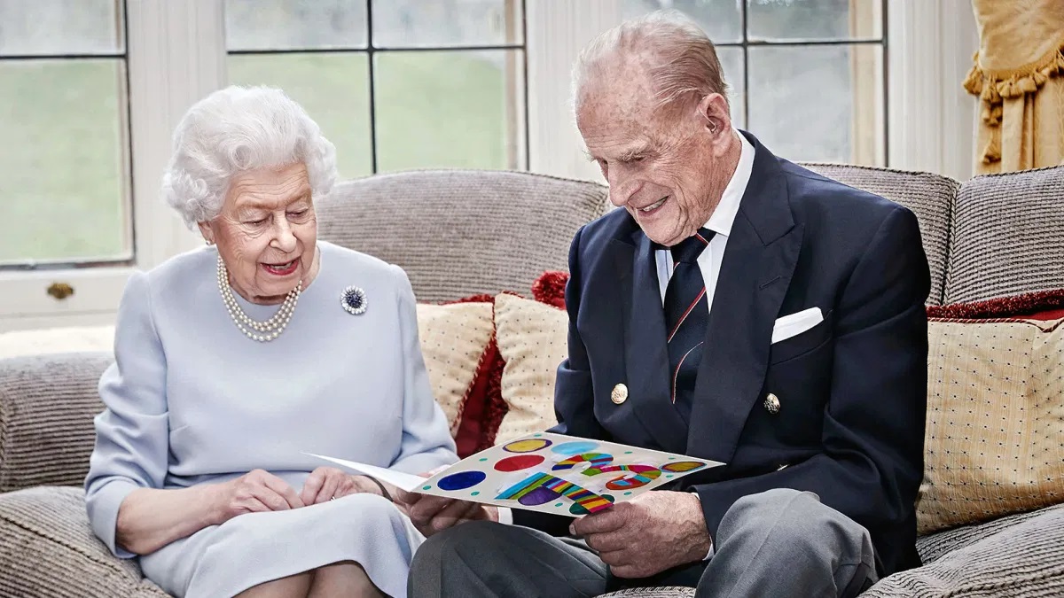  Queen Elizabeth II and Price Philip |EDF