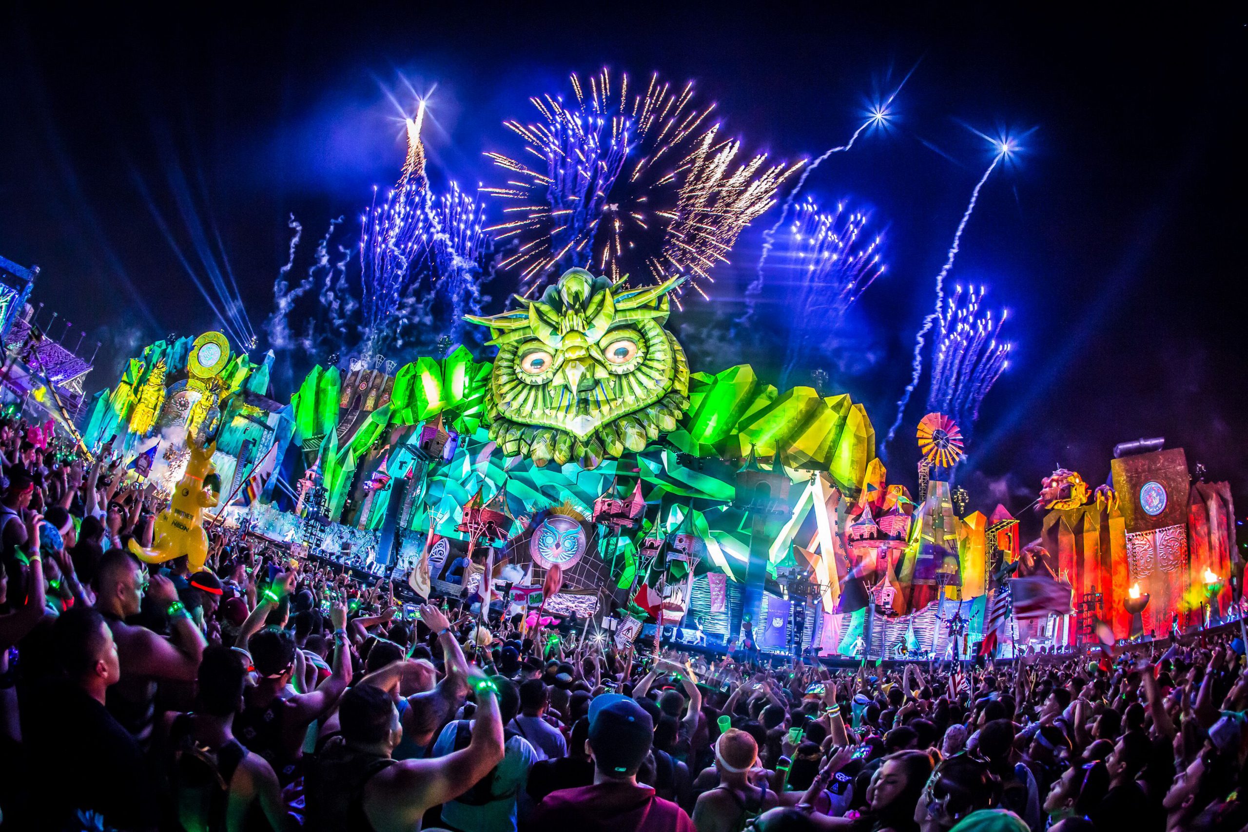 electric daisy carnival finally scheduled for may 2021, date and all detailed information !
