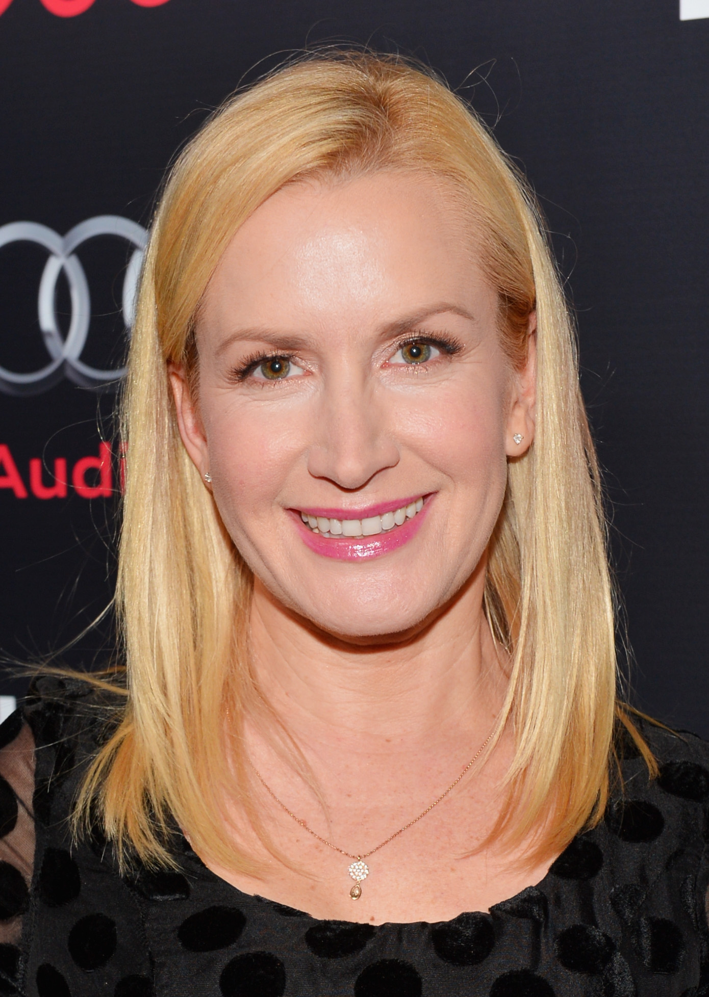 Angela Kinsey Paws For Style You Must Know