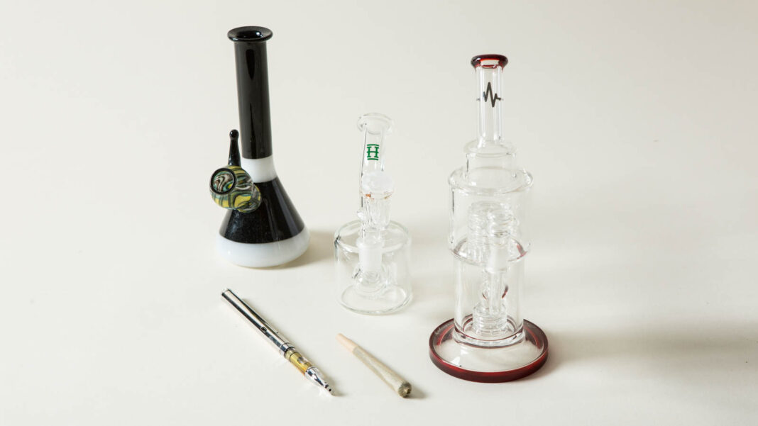 What to look for while buying weed pipe online