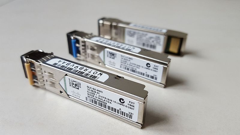 Understanding Transceivers, SFP, SFP+, QSFP28, and Network Switches: A Comprehensive Guide